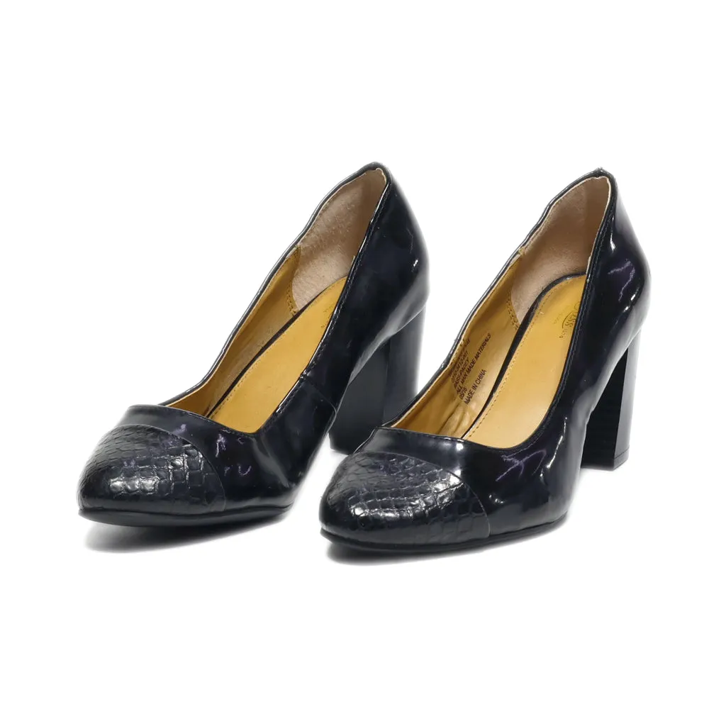 Bass High-Heel Shoes Leather Black Colour For Women