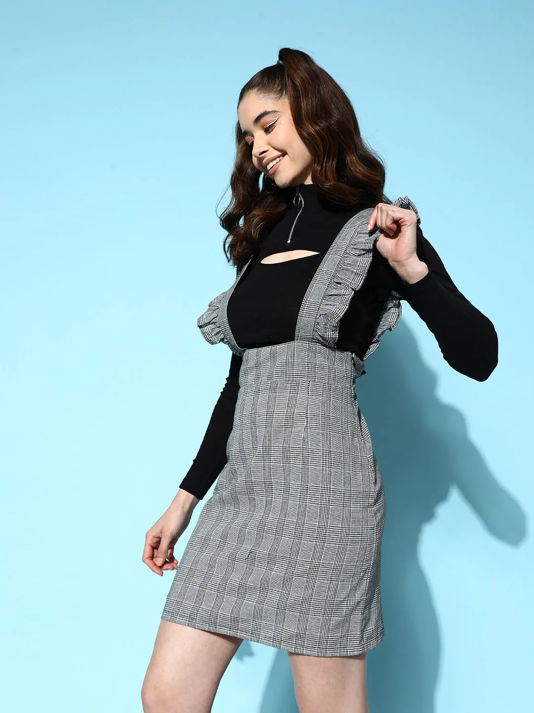 Berrylush Women Grey Checked Pattern Sleeveless Cotton Straight Hem Mini Pinafore Dress