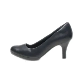 Clarks Artisan Mid-Heel Shoes Leather Black Colour For Women