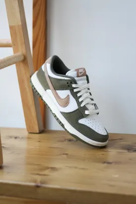 DUNK LOW RETRO PRM "HEMP"