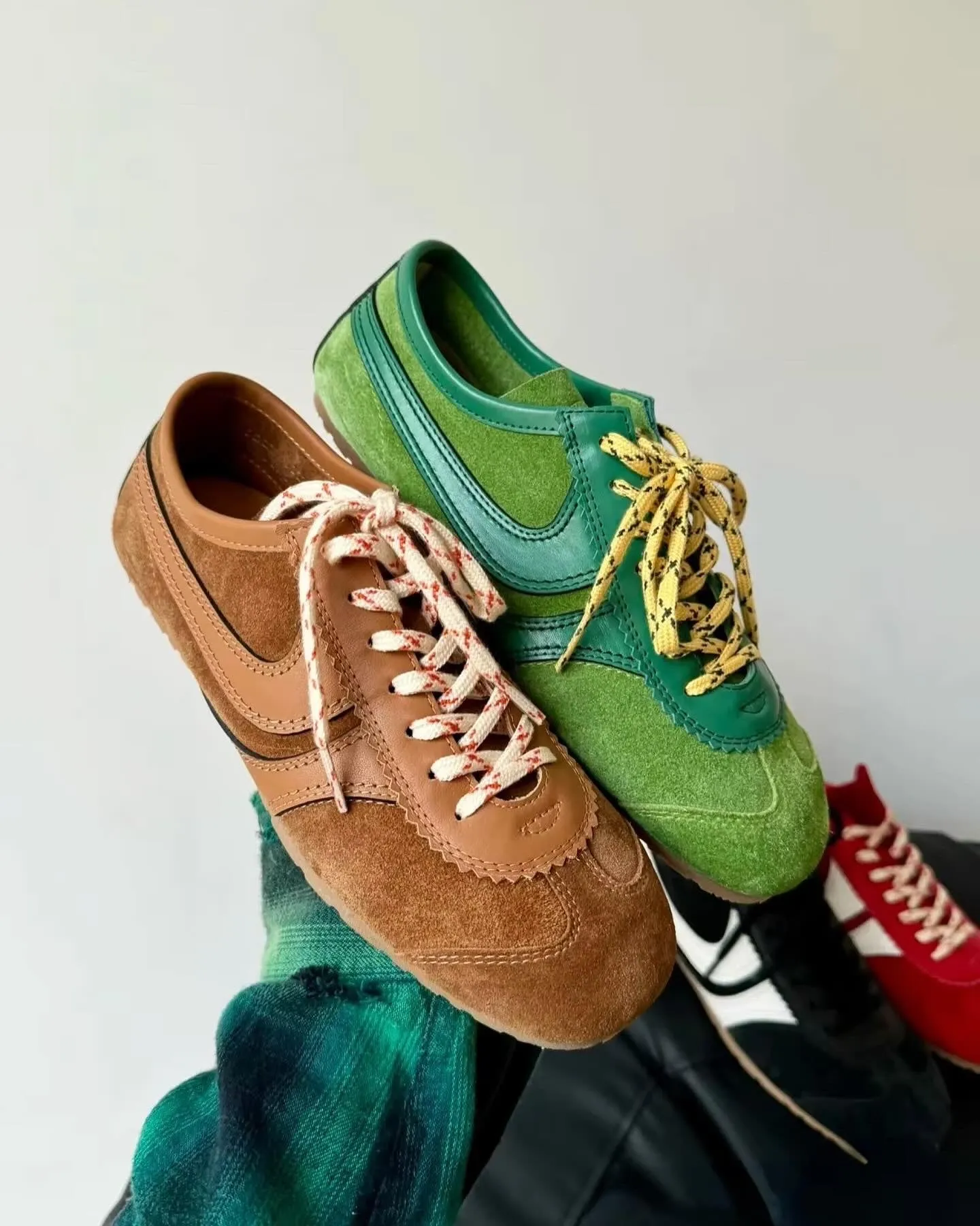 Handmade Women's Genuine Suede Sneakers – Style and Comfort Combined