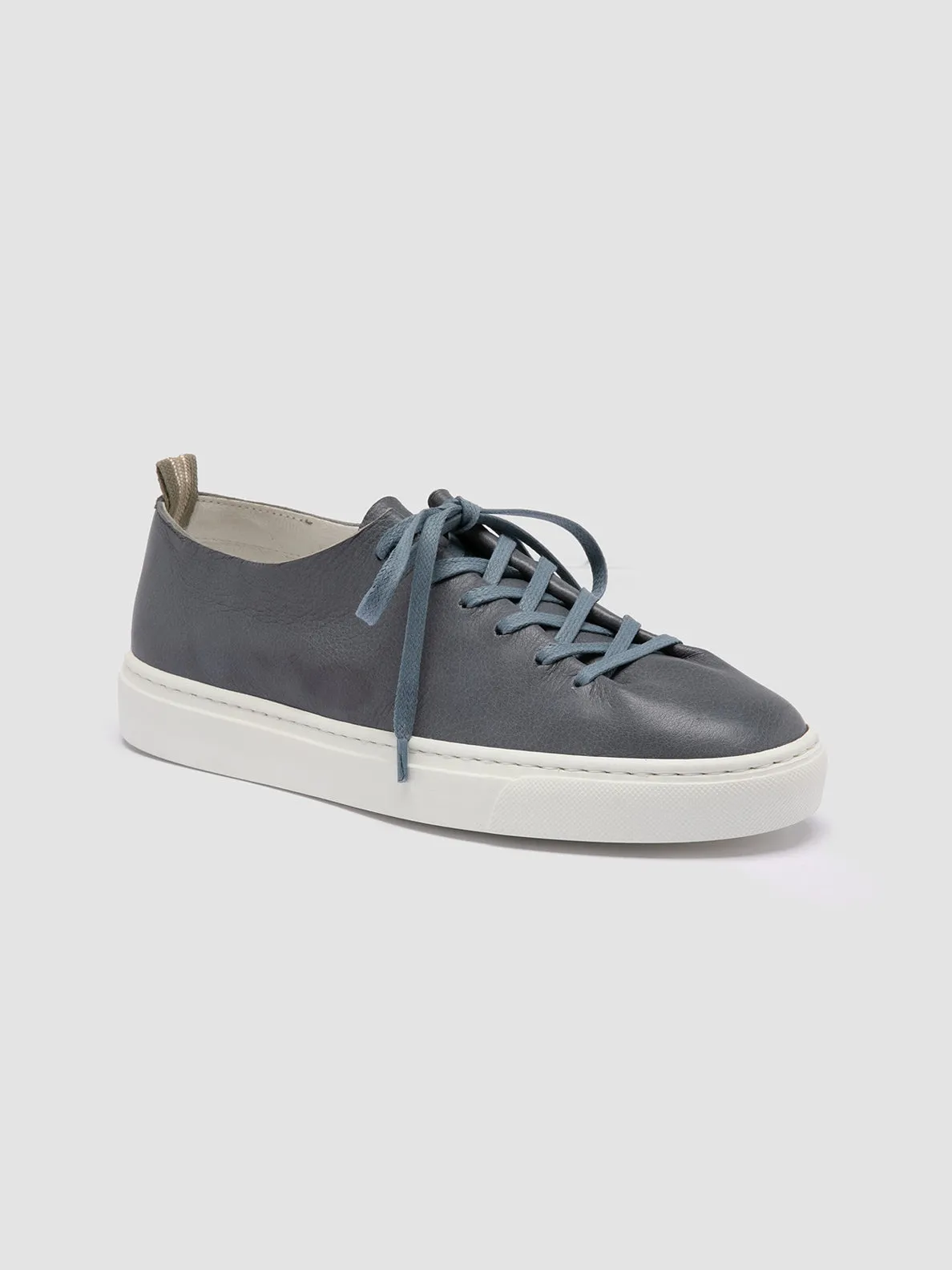 LEGGERA 100 - Blue Leather Low Top Sneakers