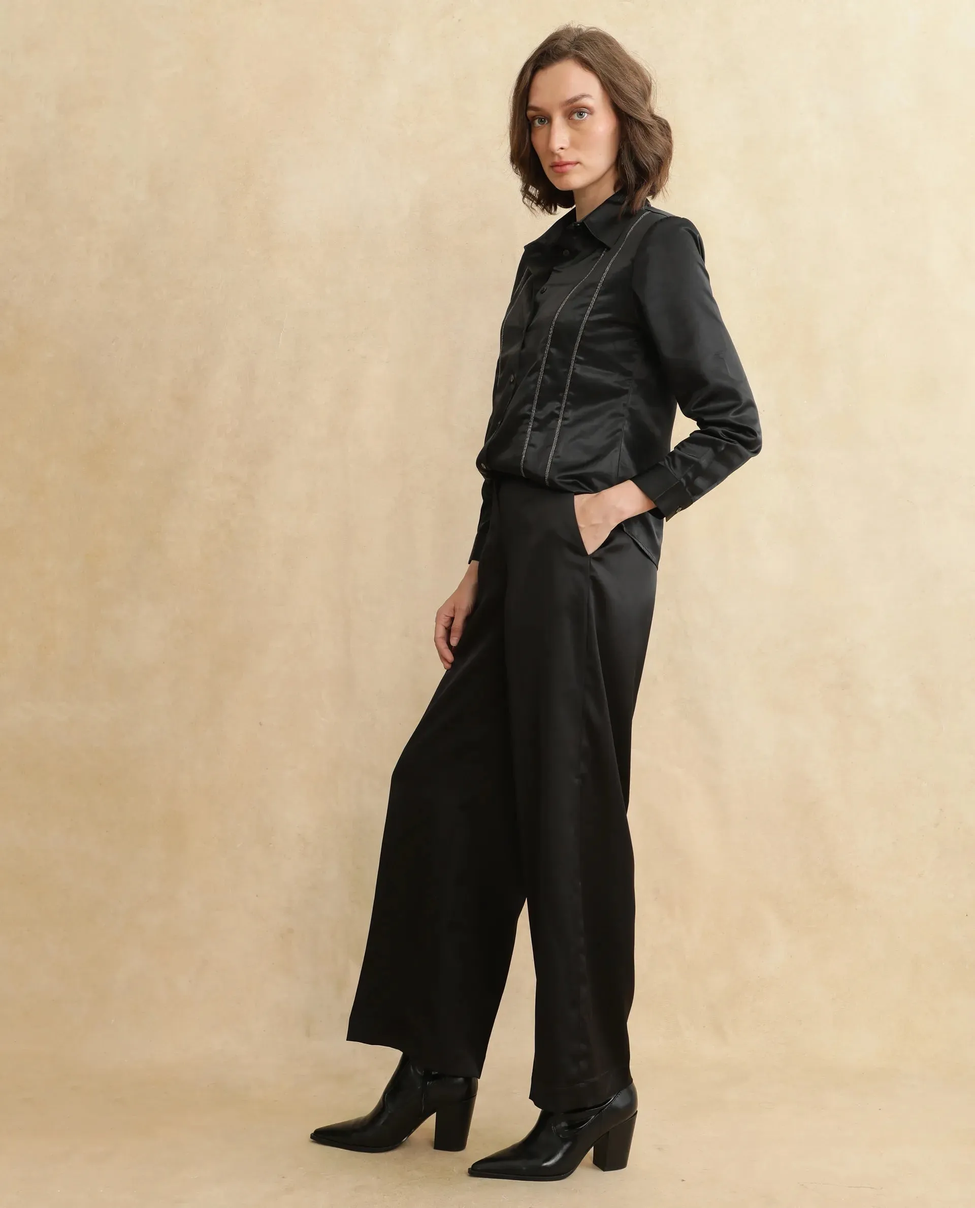 Rareism Women Nevter-B Black Hook Closure Straight Fit Plain Trouser