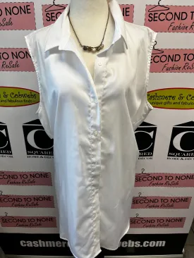 Sleeveless Dress Shirt (Size XL)