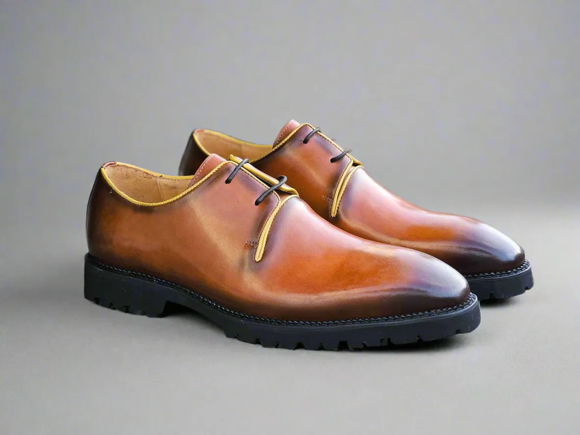 Whole Cut Derby With Lug Sole