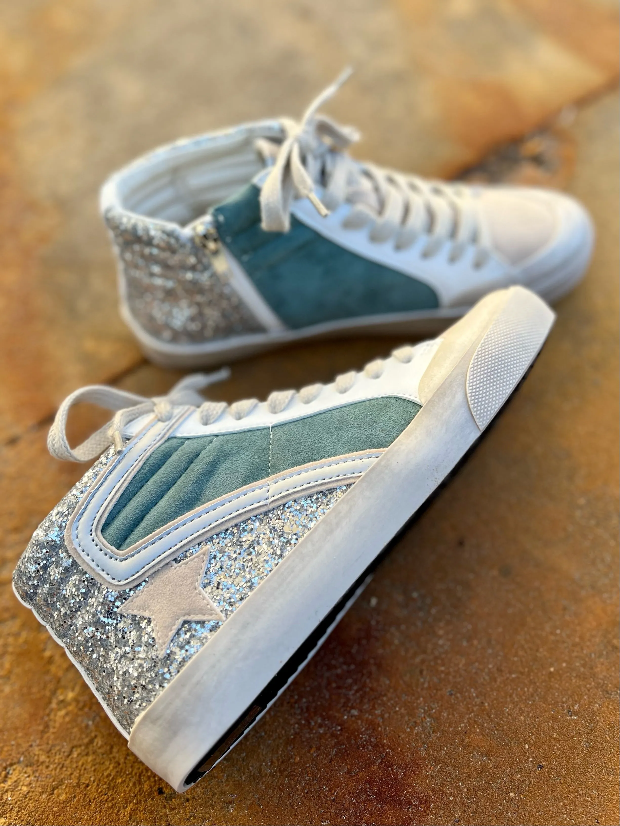 Wintergreen Wonderland Sneakers